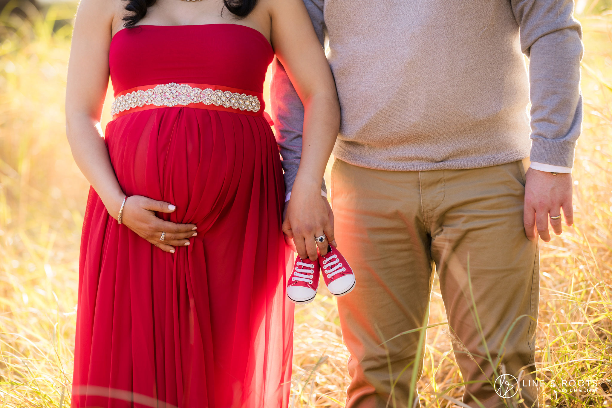 Maternity Photo Shoot Props and Ideas Line and Roots