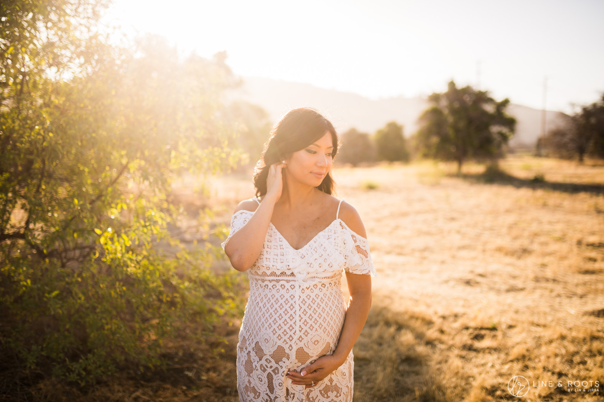 What Should I Wear to My Maternity Photoshoot? - Morning Light Photography